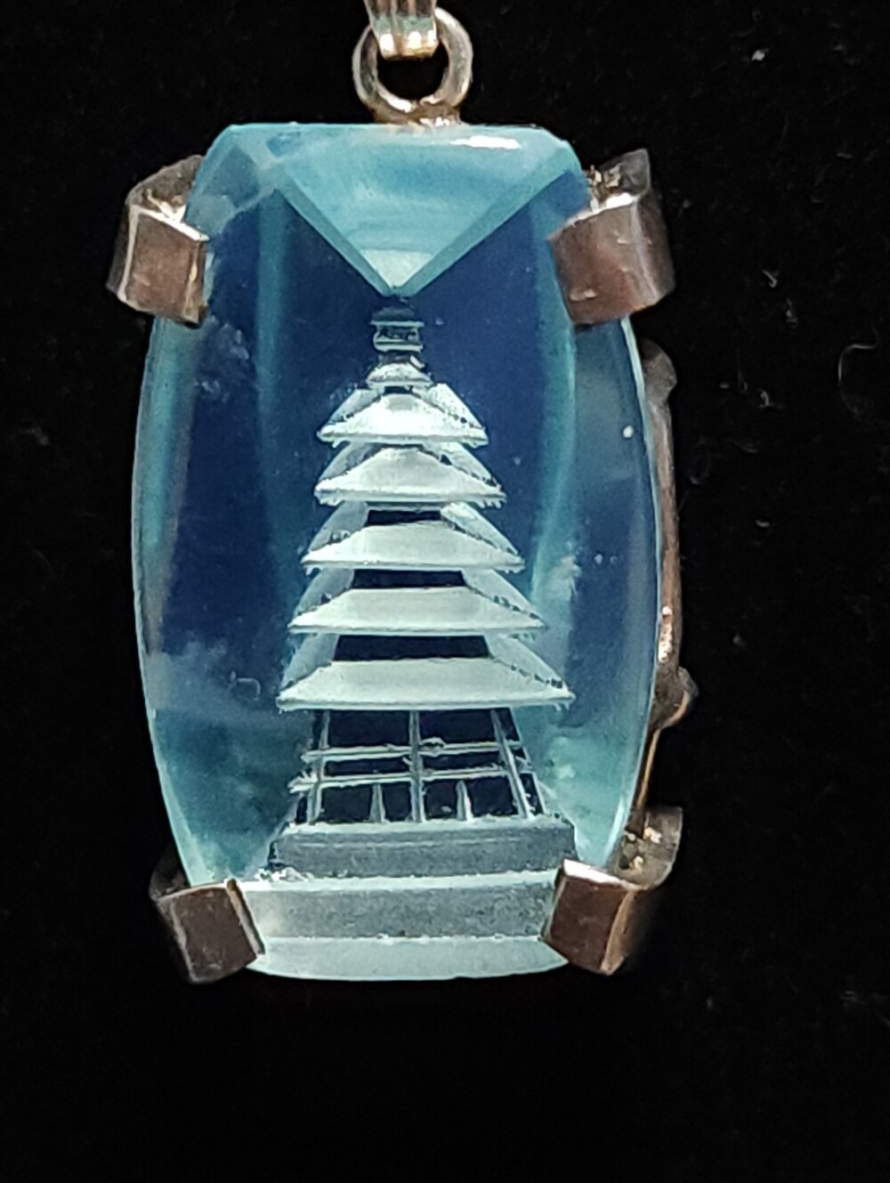 925 Sterling Silver Reverse Carved Glass Pagoda Pendant Necklace Blue Intaglio